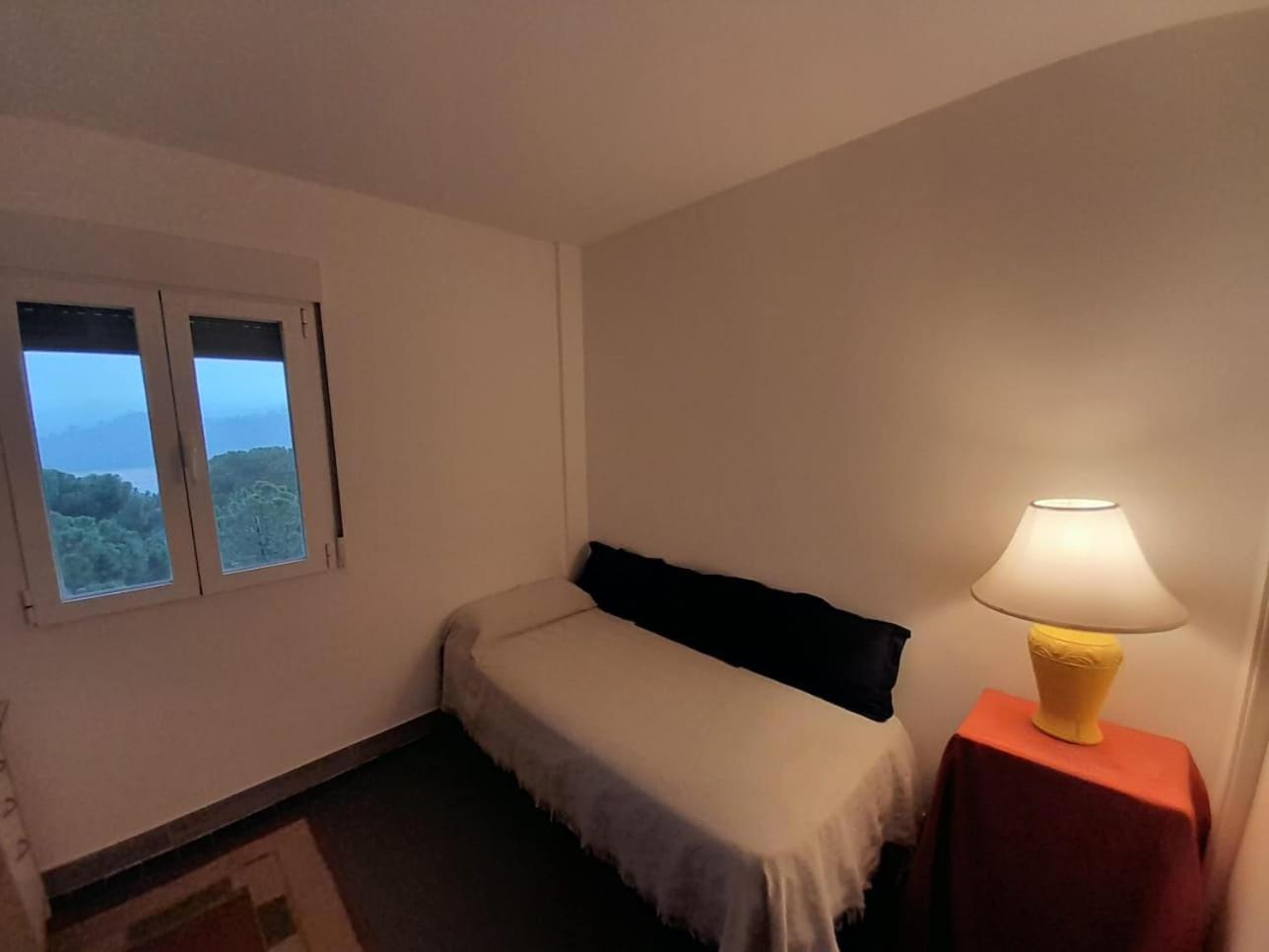 Acogedor Apartamento Con Bellas Vistas Al Embalse 圣马丁德瓦尔德 外观 照片