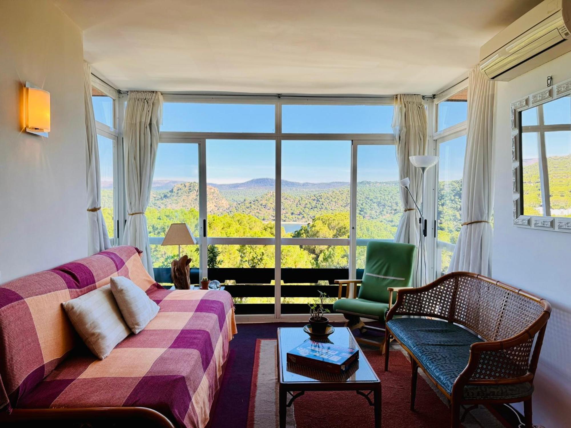 Acogedor Apartamento Con Bellas Vistas Al Embalse 圣马丁德瓦尔德 外观 照片